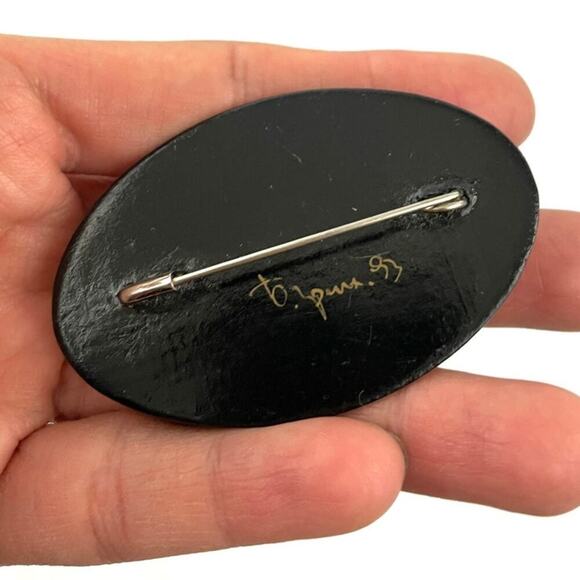 VTG Brooch Russian Lacquer Flower Brooch Hand Painted Signed - Picture 3 of 9